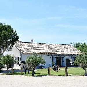 Appartement Mas Trinita équestre En Camargue, Arles
