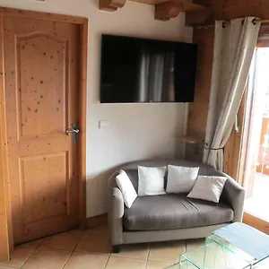 residence-pierre-vacances-premium-les-fermes-du-soleil.hotels-rhonealpes.com/