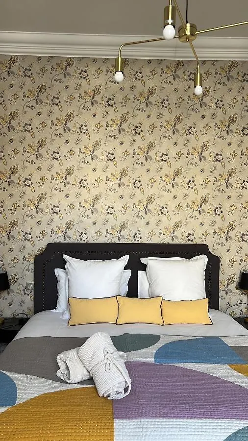 Maison Douce Arles Bed & Breakfast