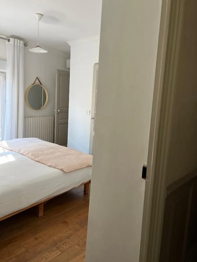 Bed & Breakfast Maison Douce Arles